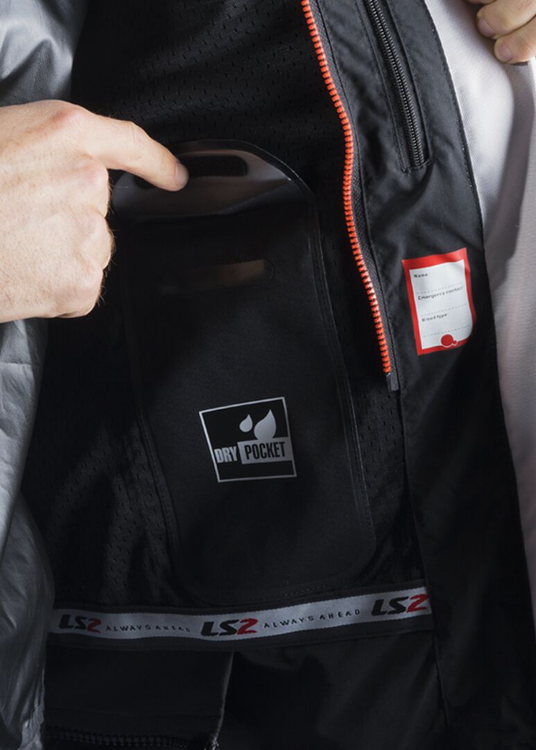 Inner dry pocket